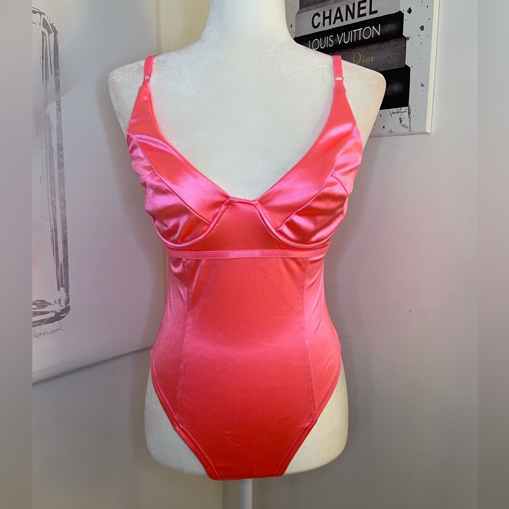 Sleeveless Bodysuit Hot Pink Size Medium